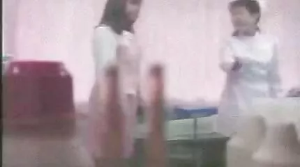 دليلة تحدق أمام قصص جنس ونيك عربي كاميرا ويب ، وفي هذا الوقت ، يقوم مئات الآلاف من الرجال بفرك النسيج على قضيبهم.