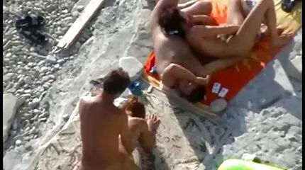 هذا الحمار سوف يأخذ اثنين أو ثلاثة قضبان سكس عربى جنس جيدة!.
