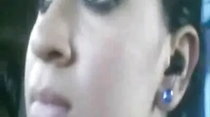 ركوب صديقة والدك الجديد في افلام الجنس عربية لحظة