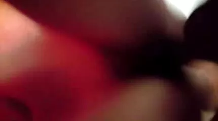 مارس الجنس مع والدة صديق ودخل عائلته جنس عربى مصرى حرفيا.