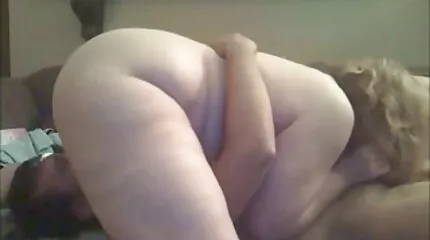 مثير وقحة يغوي الرجل ويمارس الجنس معها جنس عربي عربي الحمار