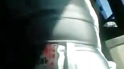 الأخت لا تسأل عما إذا كنت تريد أن تمارس الجنس أم لا ، إنها تأتي فقط وتقوم افلام جنس عربي جديد بعملها!.