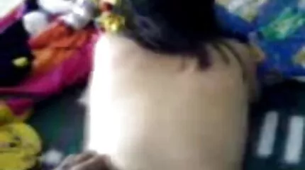 أعطت Trelka زوجها مجموعة من جنس عربية ثلاثة أشخاص مع كتكوت كس