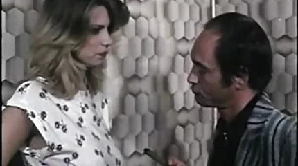رتب الرجل ممارسة الجنس الشرجي مع شقراء في ضمير المتكلم افلام جنس عربى
