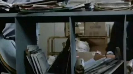 منشفة دوميناتشيت الأشقر بأفضل ما يستطيع. جنس سكس عربي